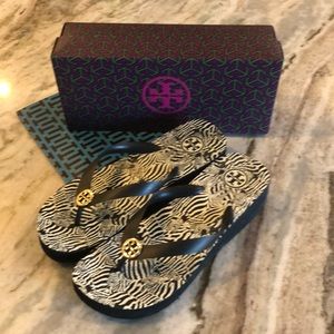 Tory Burch wedge flip flop sandals size 7